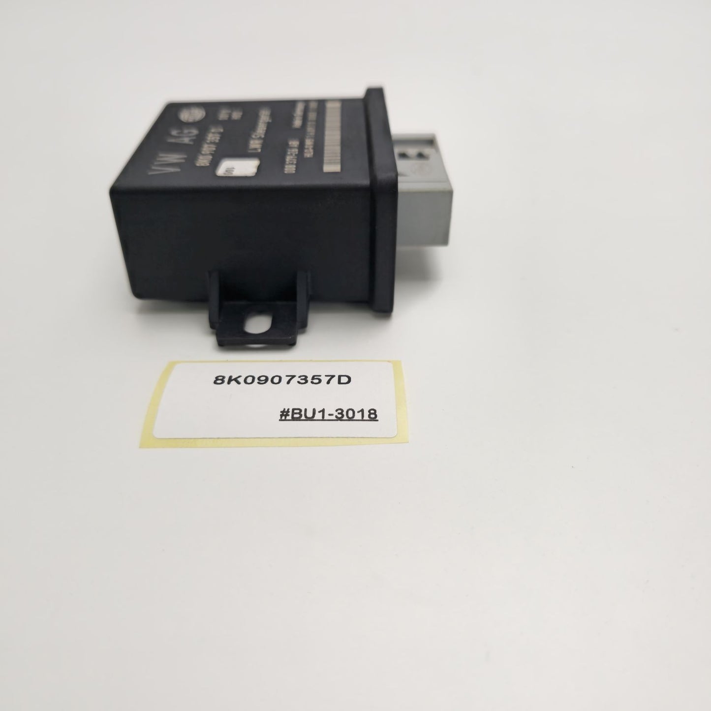 2009-2014 Audi A5 Headlight Control Module 8K0907357D