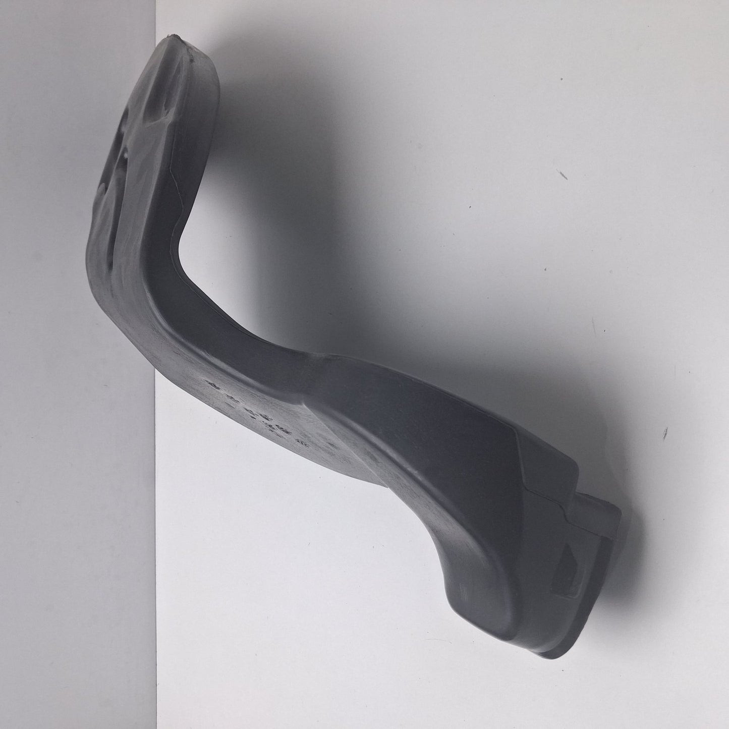 2007-2012 BMW 740i Filtered Air Pipe 13717582312