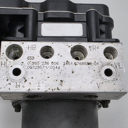 2007-2011 BMW 328i ABS Antilock brake pump module 6768550
