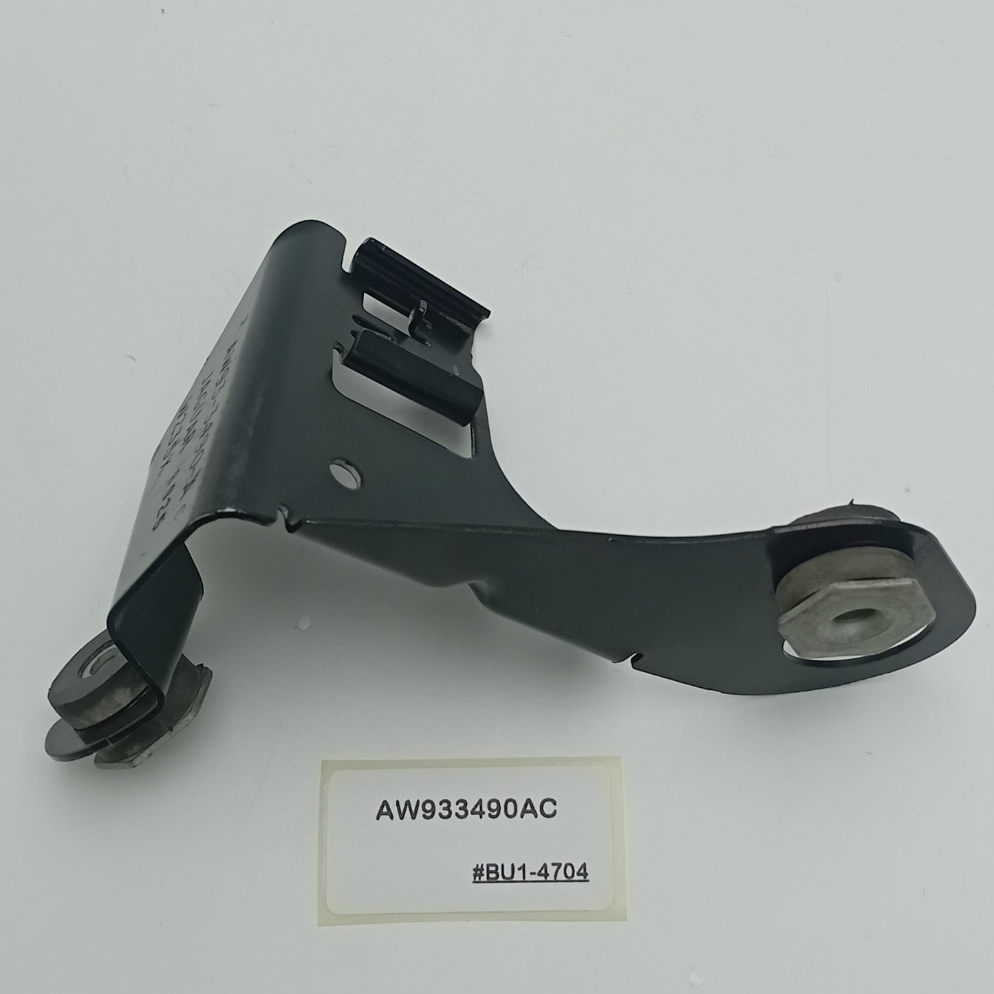 2013-2015 Jaguar XJ POWER STEERING TANK MOUNT AW933490AC