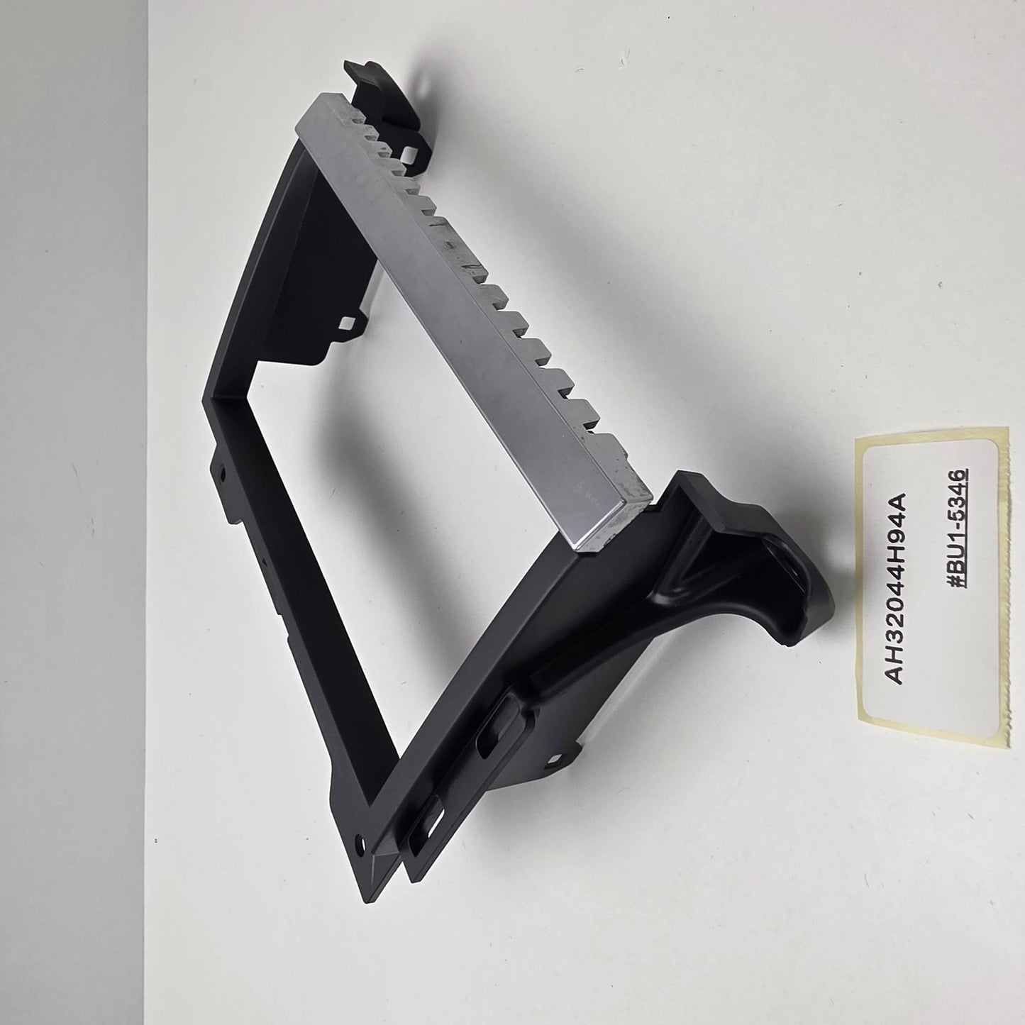 2012 Land Rover Range Rover Sport Radio Bezel Frame AH32044H94A