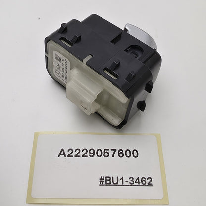 2015-2021 Mercedes-Benz C220 TAILGATE OPEN SWITCH BUTTON A2229057600