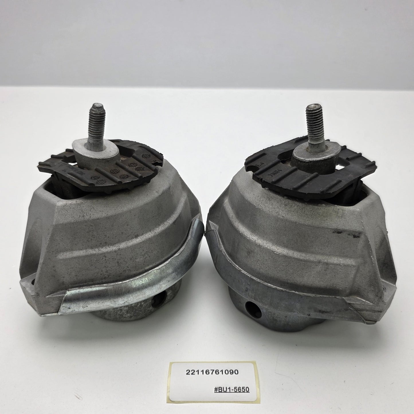 2004-2010 BMW E60 Engine Mount - Right 22116761090