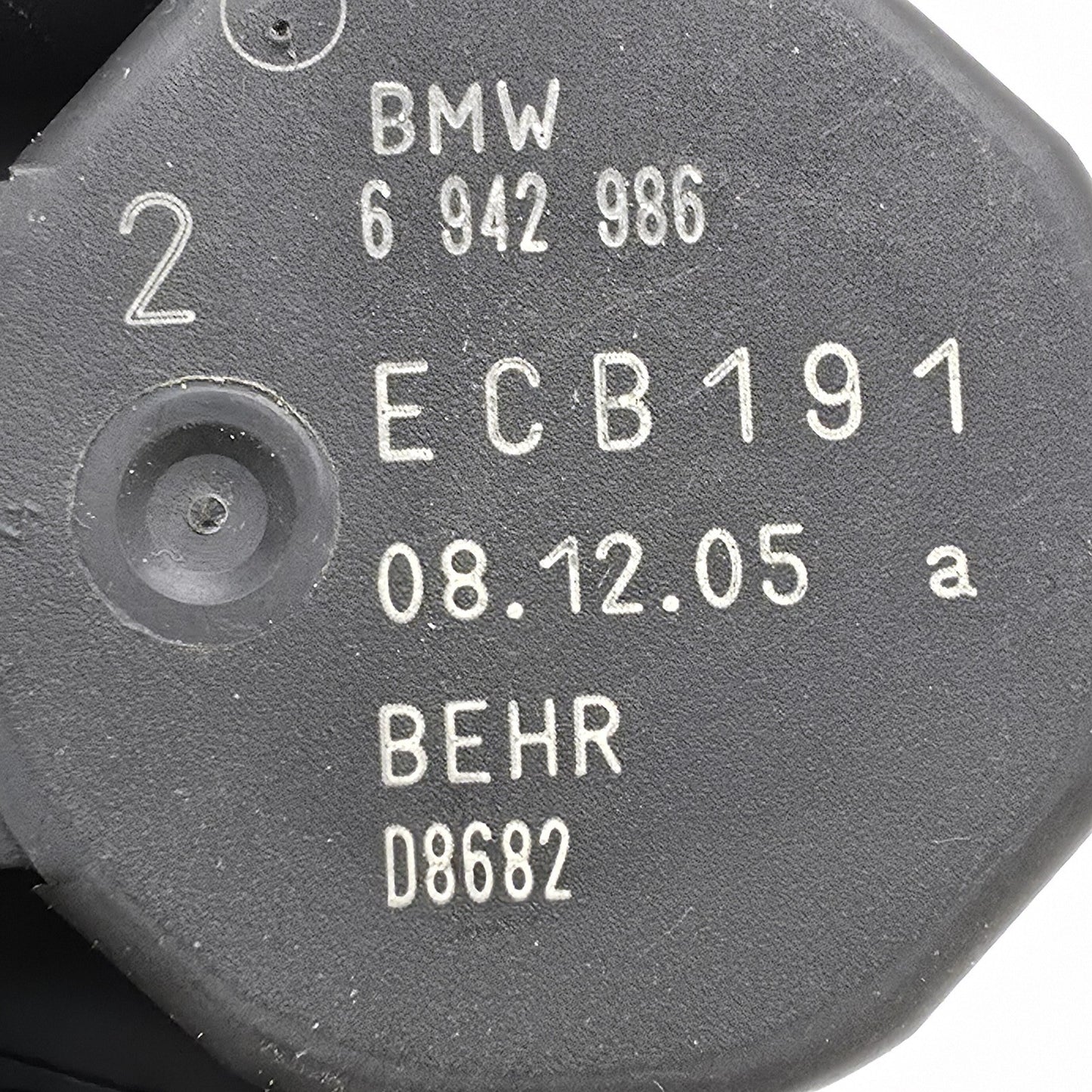 2003-2010 BMW E63 Heater Flap Motor 6942986