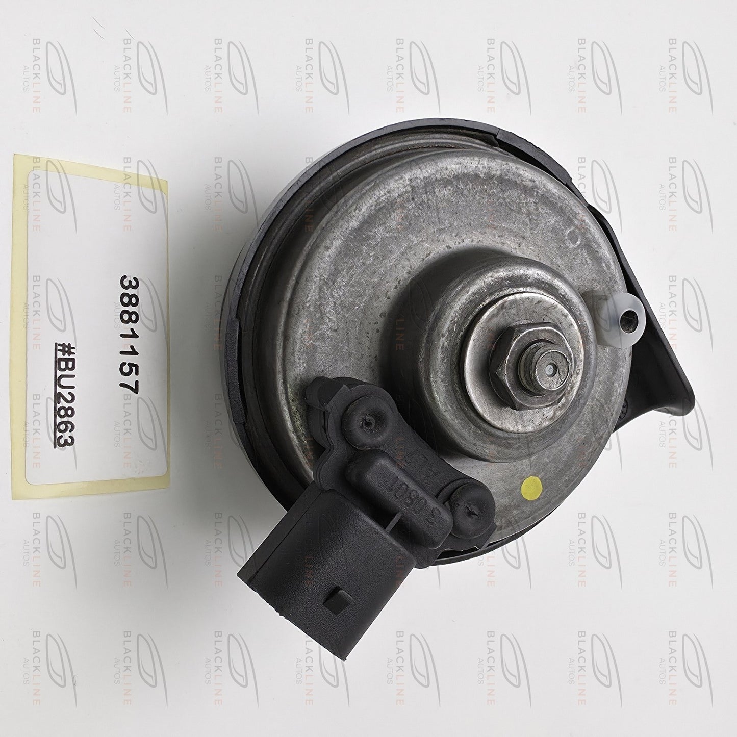 1999-2005 BMW 5 Series E39 525i Low Tone Horn 3881157