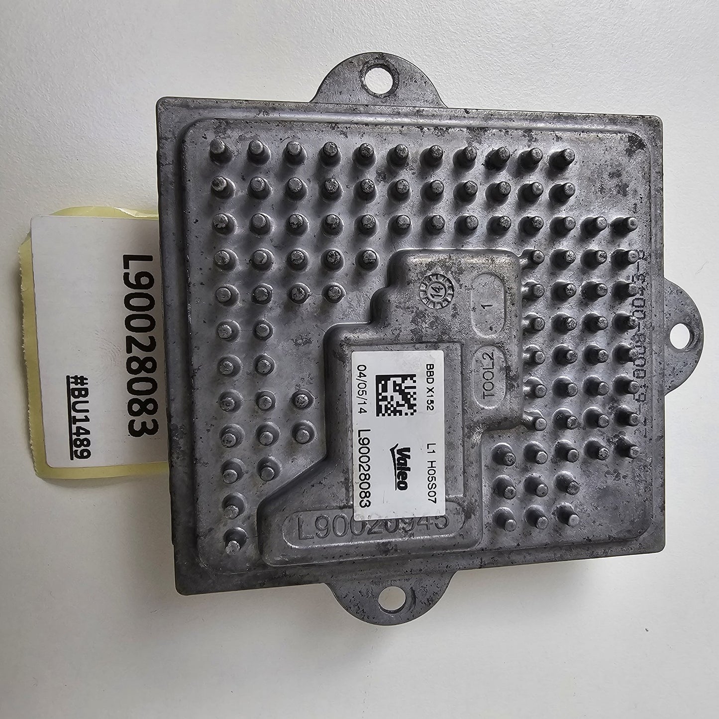 2014-2017 Jaguar F-Type LED Headlight Control Module Xenon Ballast L90028083