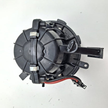 2009-2012 Audi A4 Heater Blower Motor U0852003