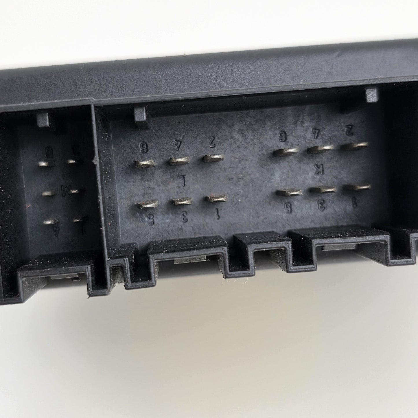 2006-2012 Volkswagen Phaeton FRONT RIGHT SEAT CONTROL MODULE 3D0959759CA