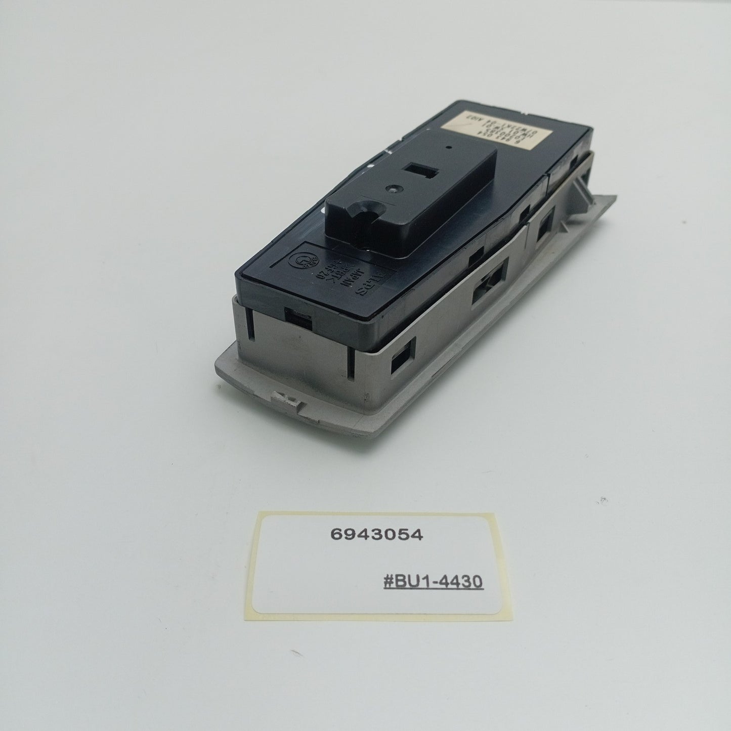 2003-2008 BMW 730Li MASTER POWER WINDOW SWITCH 6943054