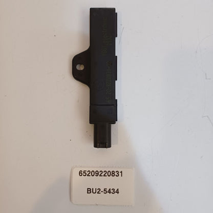 2009-2015 BMW 750 Keyless Entry Antenna 65209220831