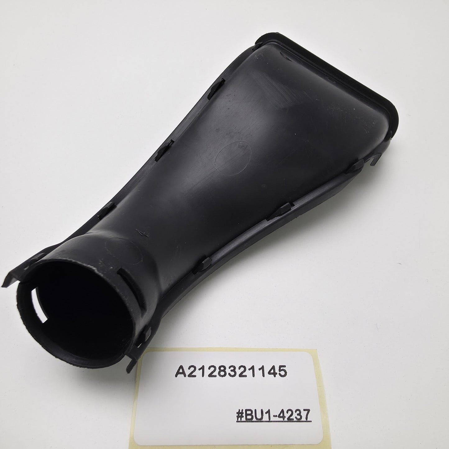 2015 Mercedes-Benz E250 Instrument Panel Air Duct A2128321145