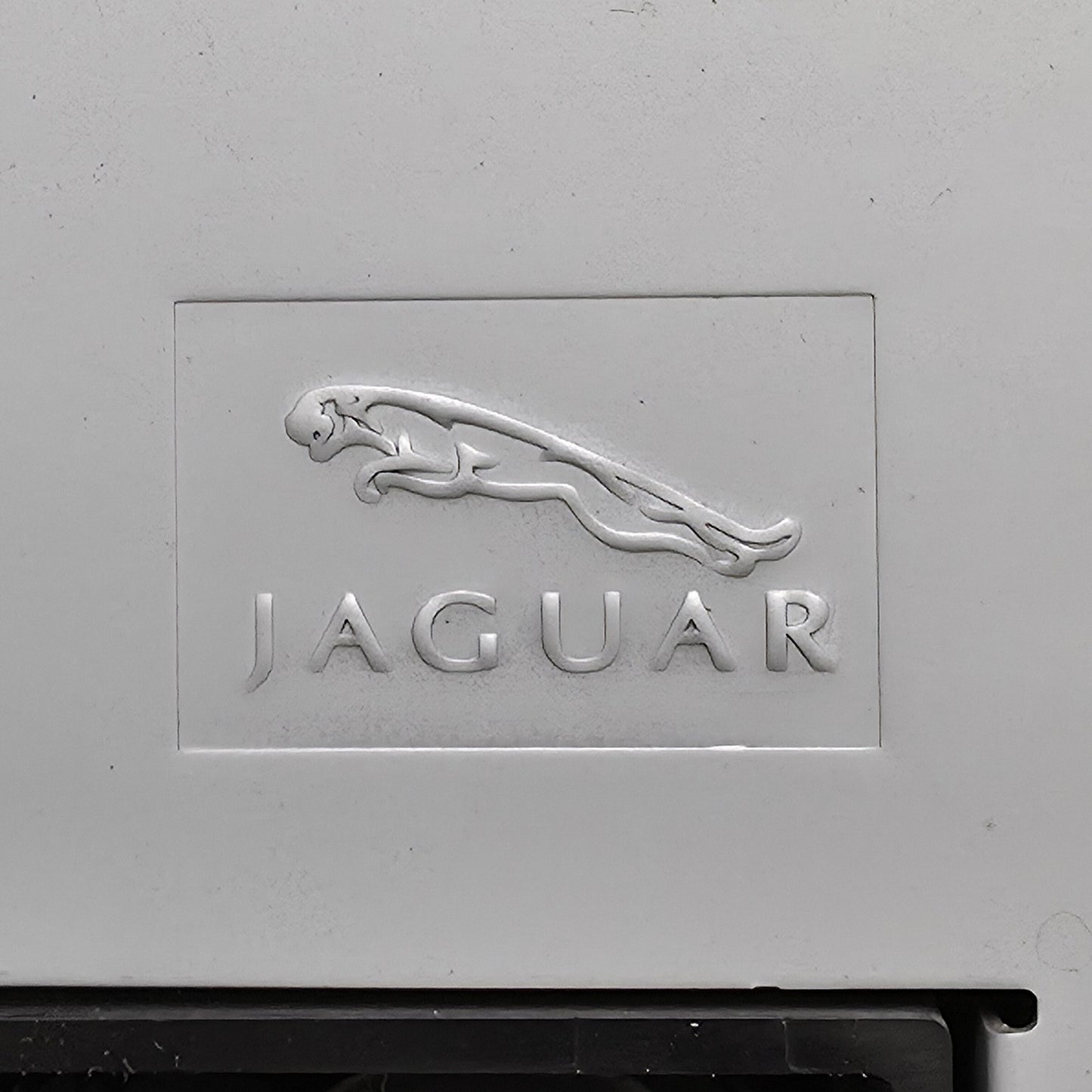 2010-2015 Jaguar XJ Rear Climate Control Temperature Control AW9318D687DE