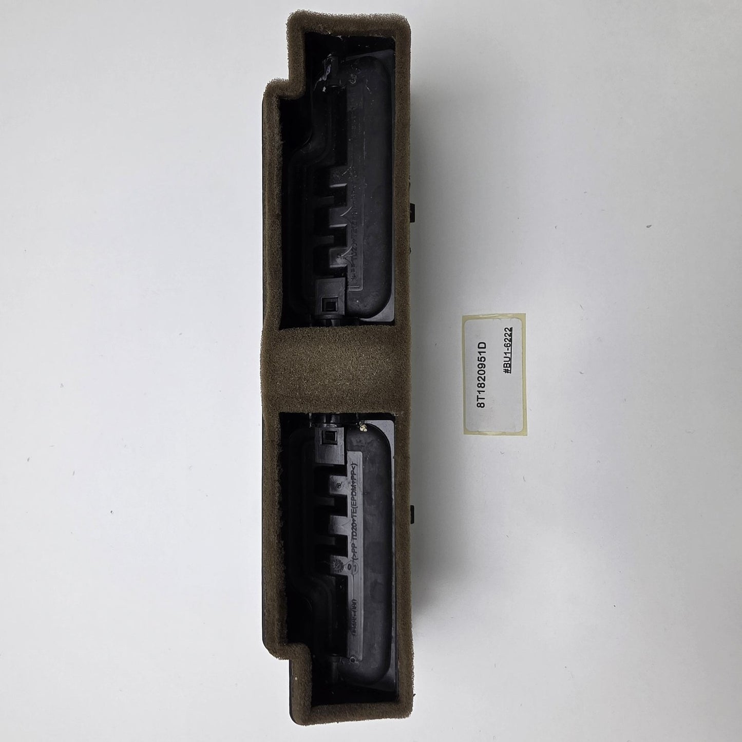 2007-2016 Audi A5 Center Dashboard Air Vent 8T1820951D