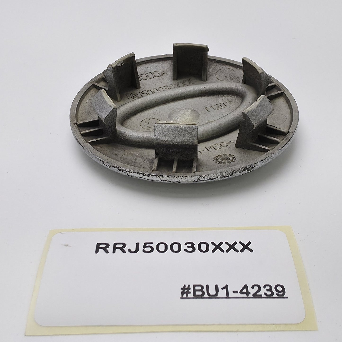 2010 Land Rover Discovery 4 Wheel Center Cap RRJ50030XXX