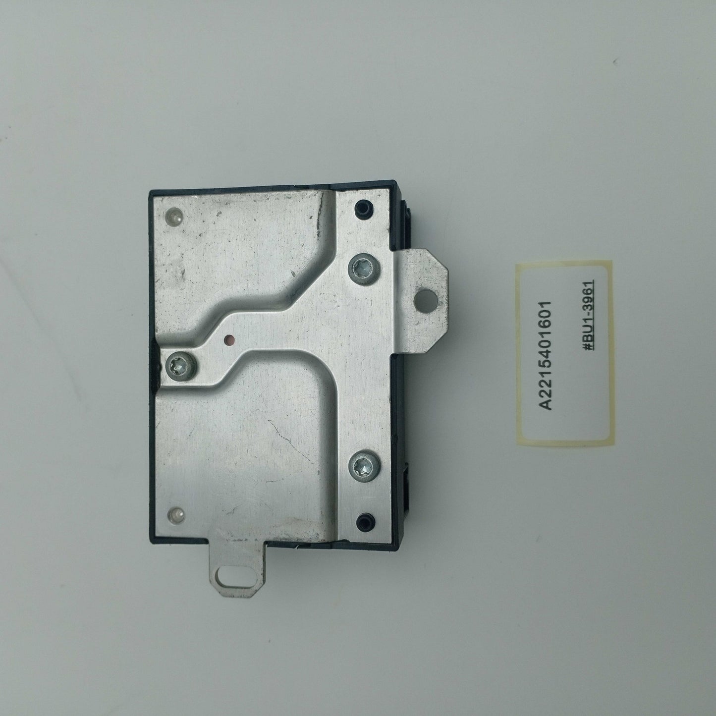 2007-2014 Mercedes-Benz C-Class FUEL PUMP CONTROL UNIT A2215401601