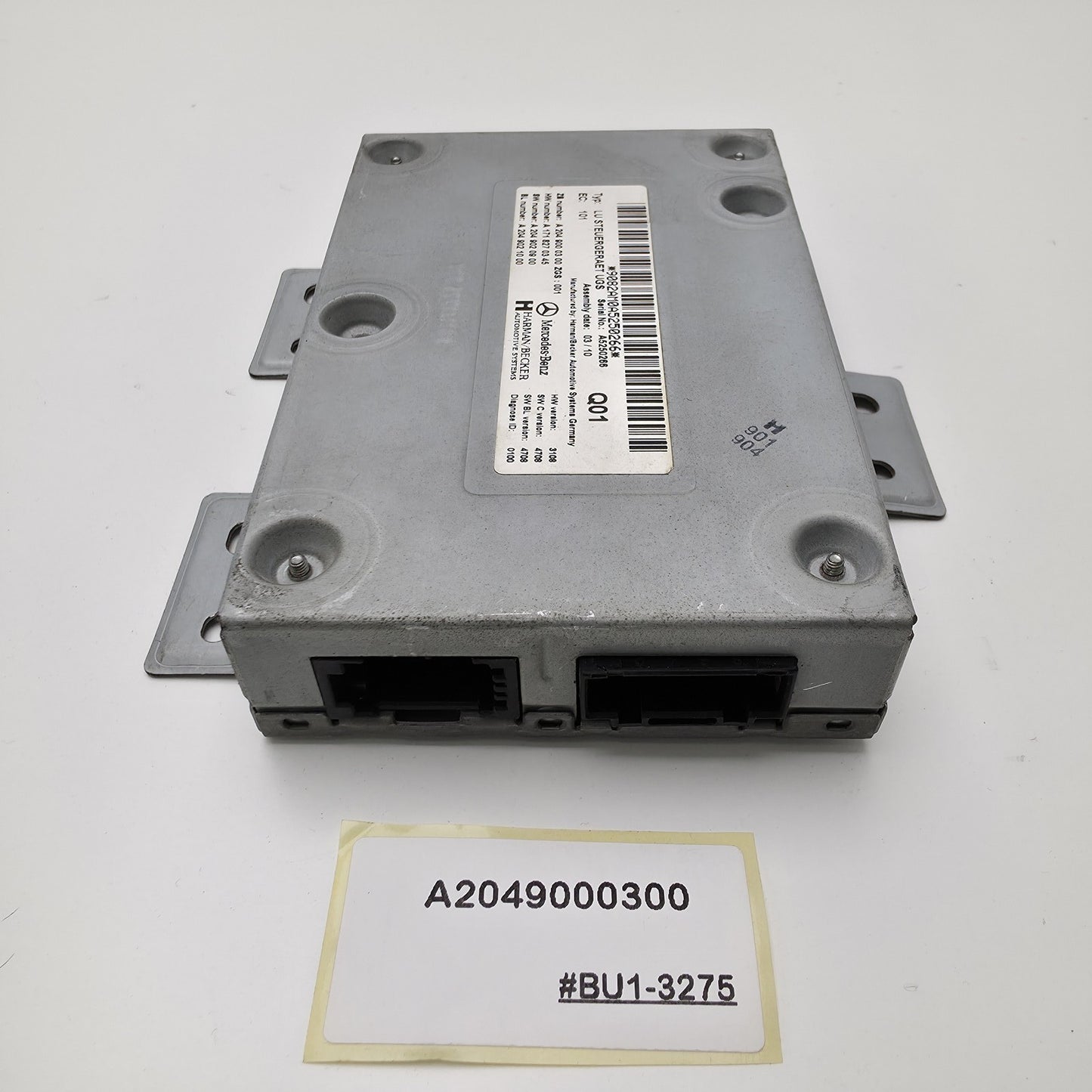 2007-2013 Mercedes-Benz S550 Multimedia Interface Control Module A2049000300