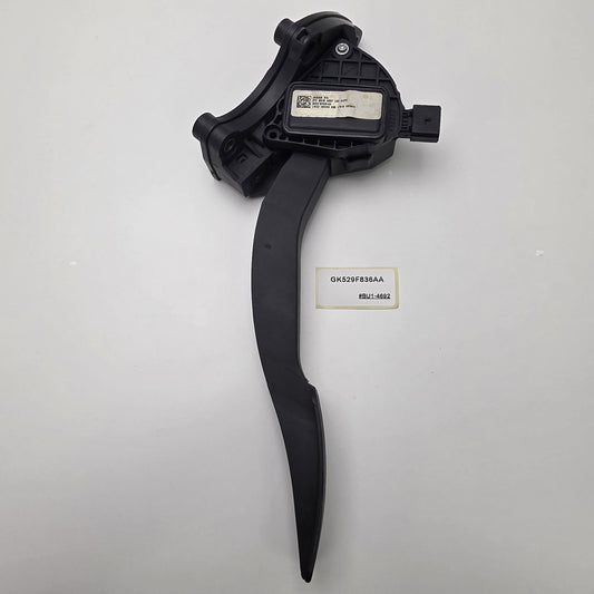 2020-2024 Land Rover Defender Gas Pedal Accelerator Module GK529F836AA