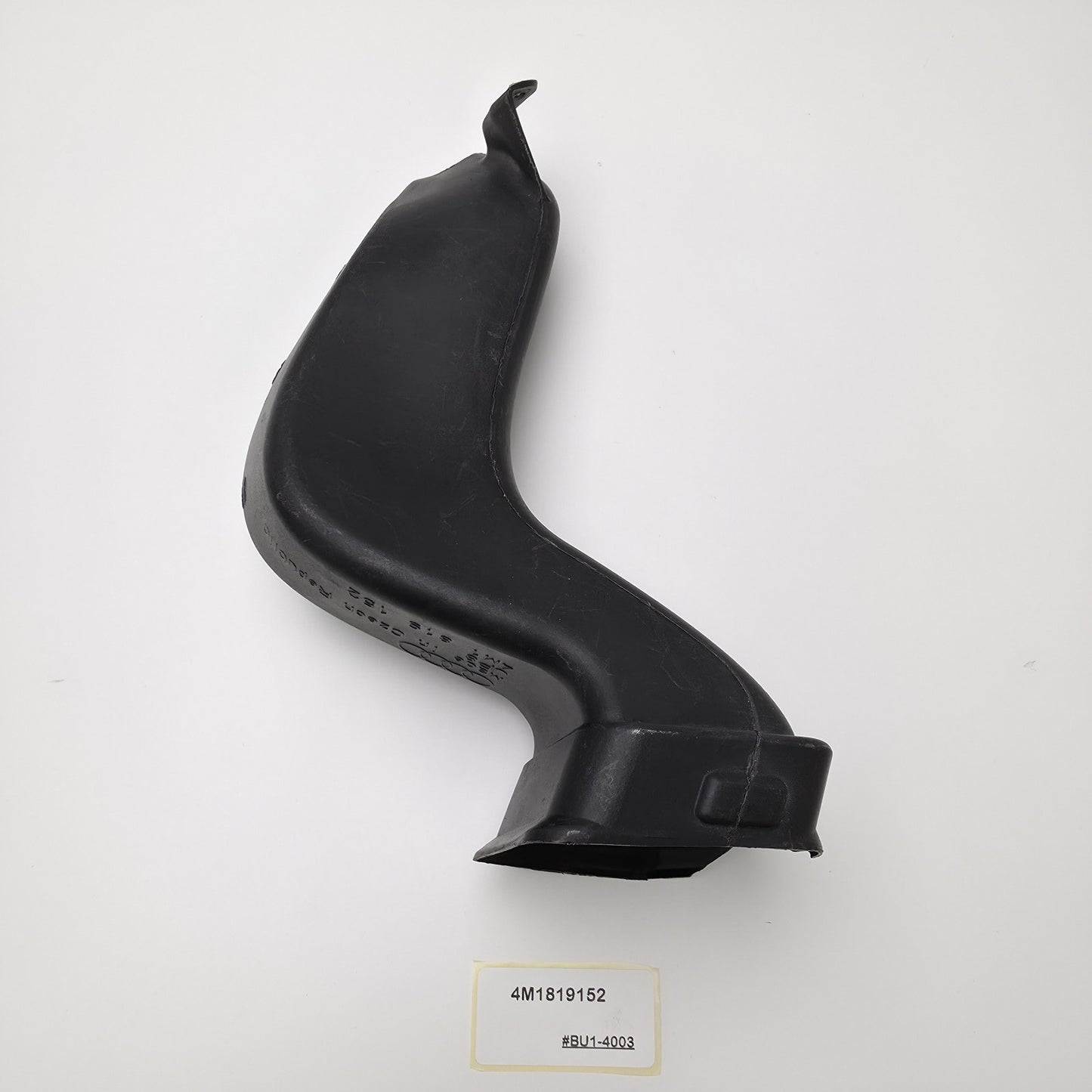 2017-2019 Bentley Bentayga Instrument Panel Air Duct Front Rear Lower 4M1819152