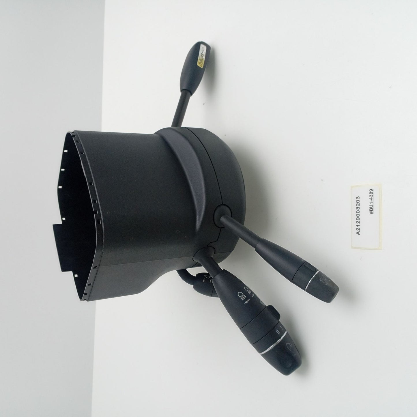 2009-2011 Mercedes-Benz E-Class STEERING ANGLE SENSOR A2129003203