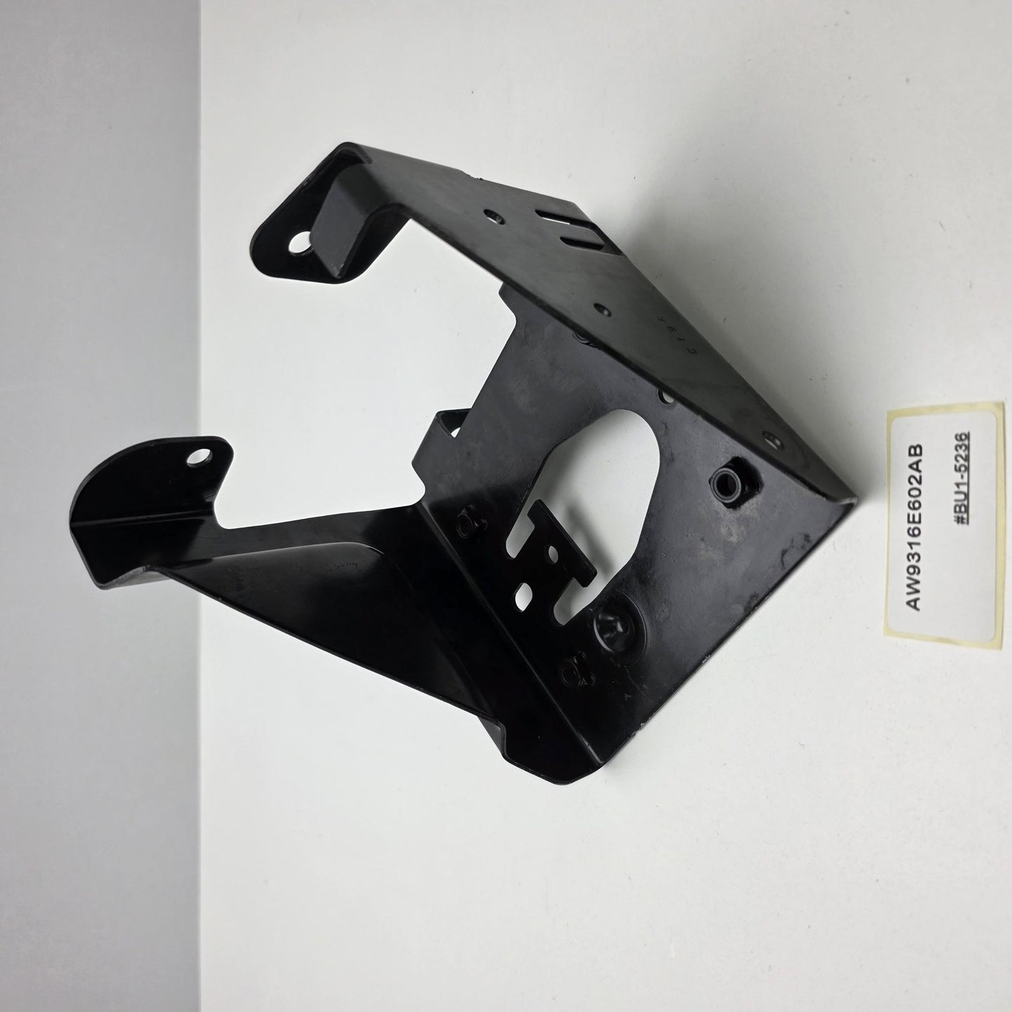 2010-2015 Jaguar XJ Front Right Hood Bonnet Bracket Support AW9316E602AB