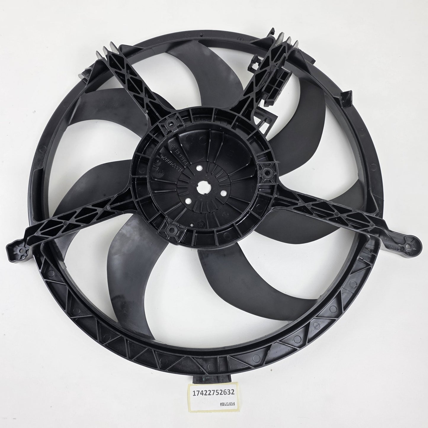 2007-2015 Mini Cooper S Radiator Cooling Fan Assembly 17422752632