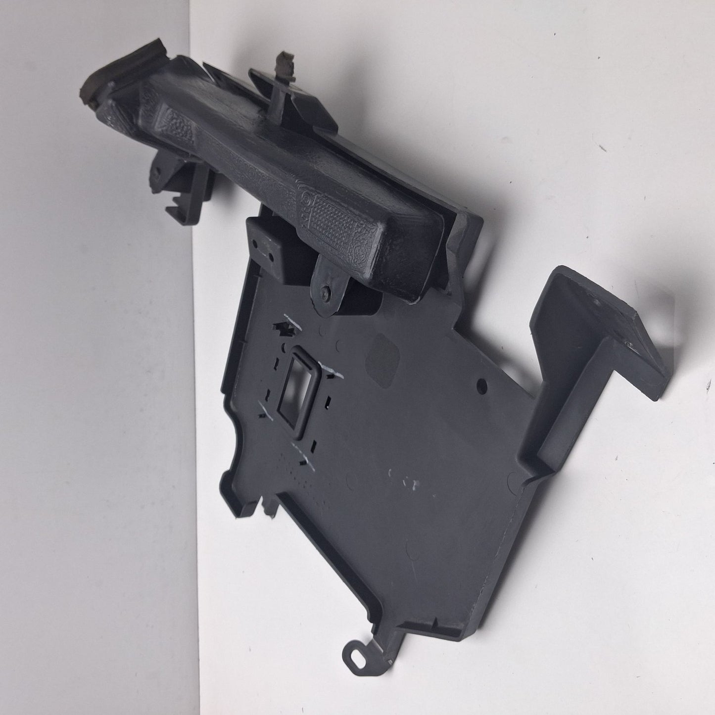 2010-2016 Cadillac SRX Under Dash Air Duct Vent Front Lh 15894335