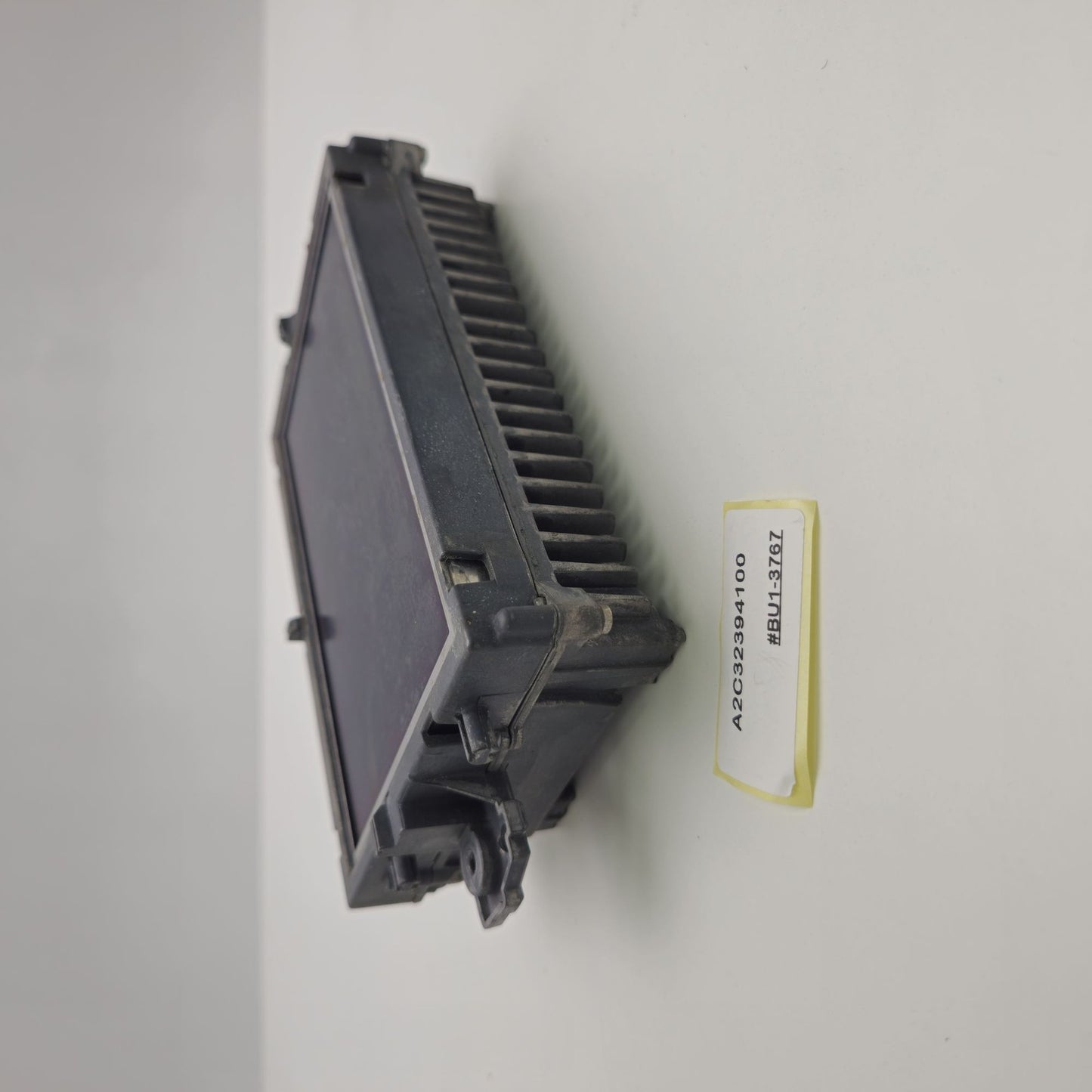 2010-2013 Mercedes-Benz E Class Information Display Screen A2C32394100