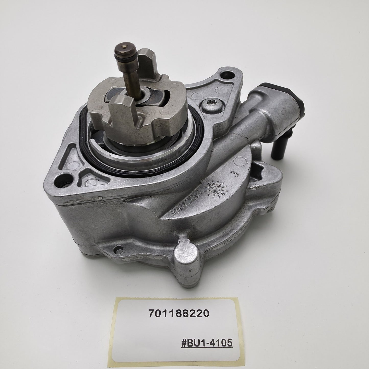 2010-2021 Land Rover Discovery 5 Brake Booster Vacuum Pump 701188220