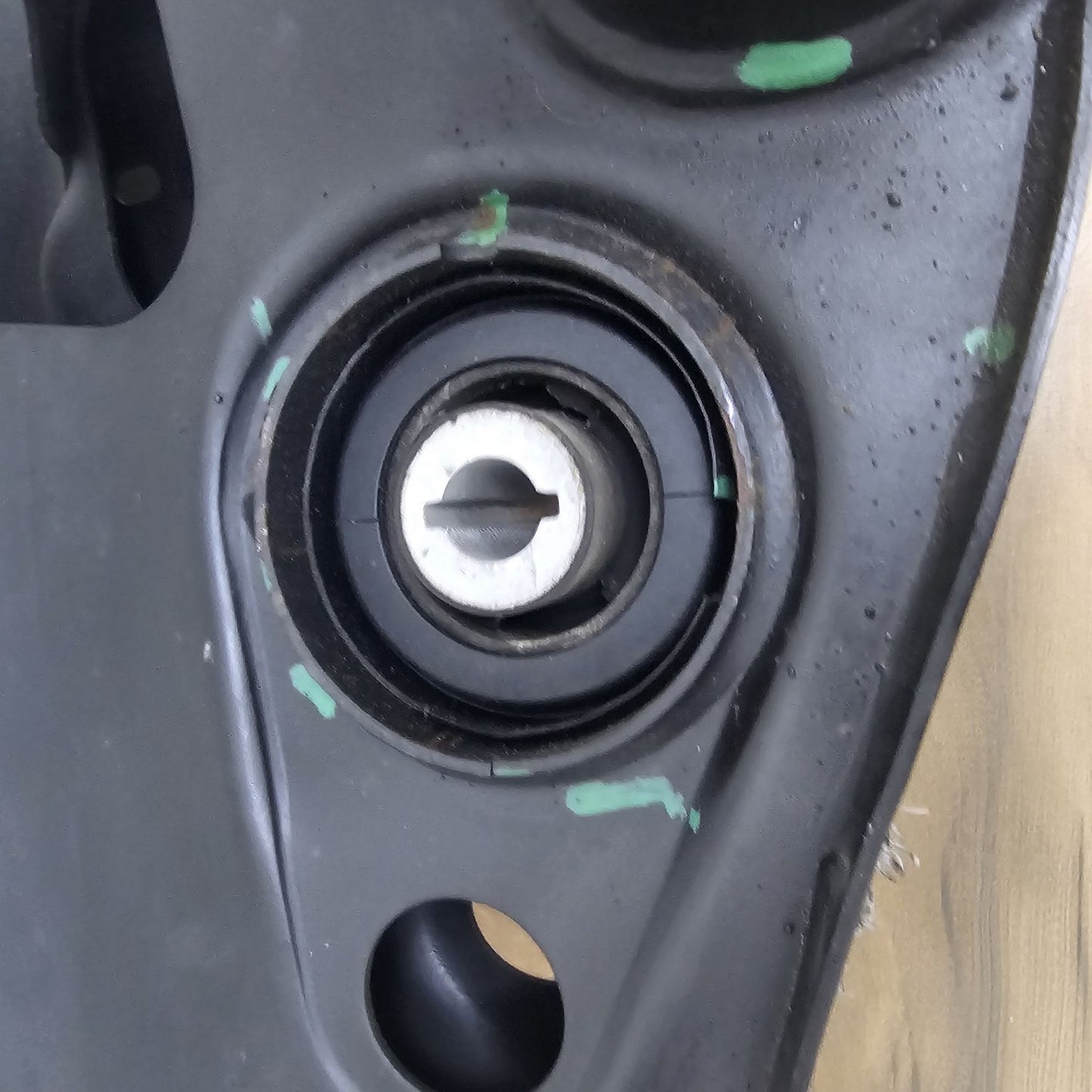 2019-2025 Audi Q8 Suspension Crossmember Insulator 4M0505563