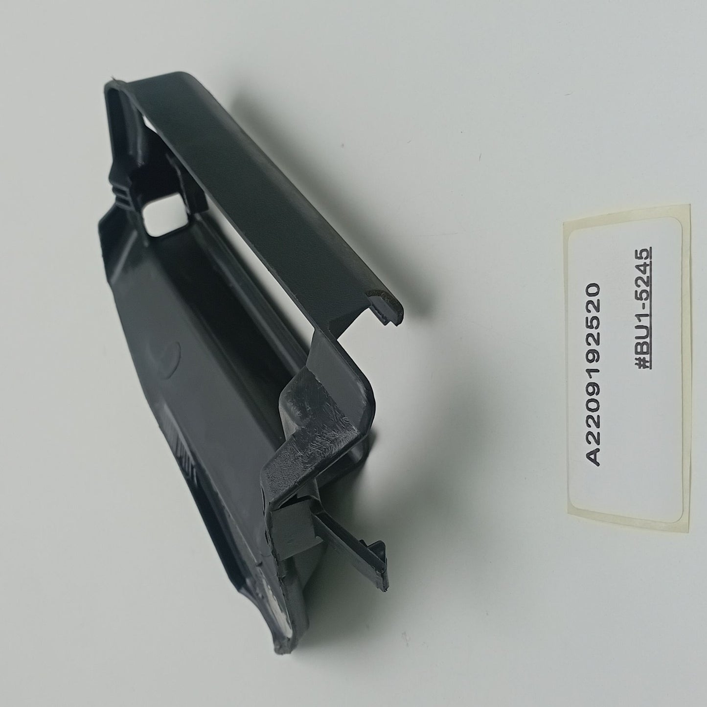 1998-2005 Mercedes-Benz S-Class Inner Rear Cover Slide Left Seat A2209192520