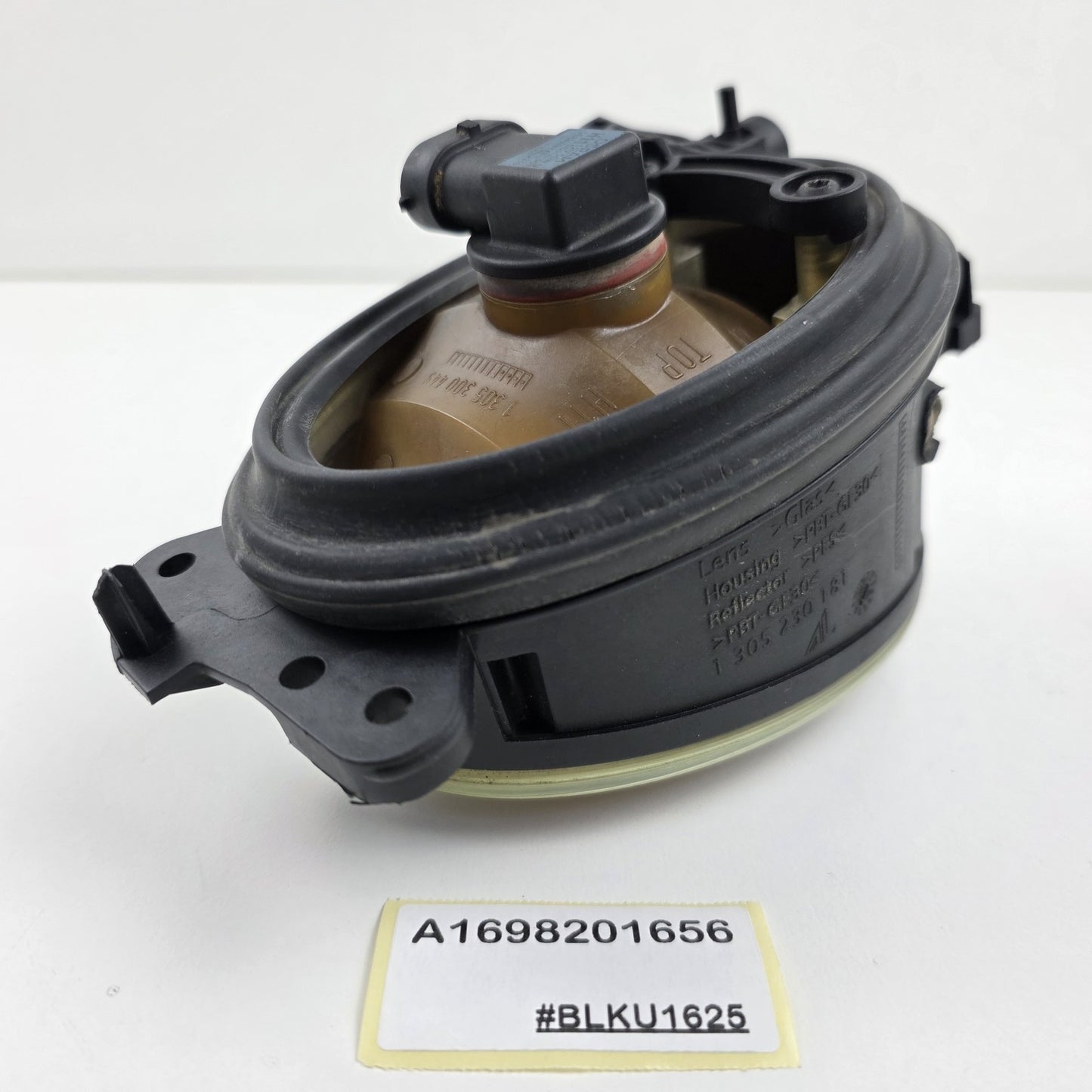 2006-2010 Mercedes-Benz W211 Front Right Fog Light A1698201656
