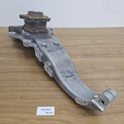 2021 Lamborghini Urus Rotary Fist Front Right 4M0407560A