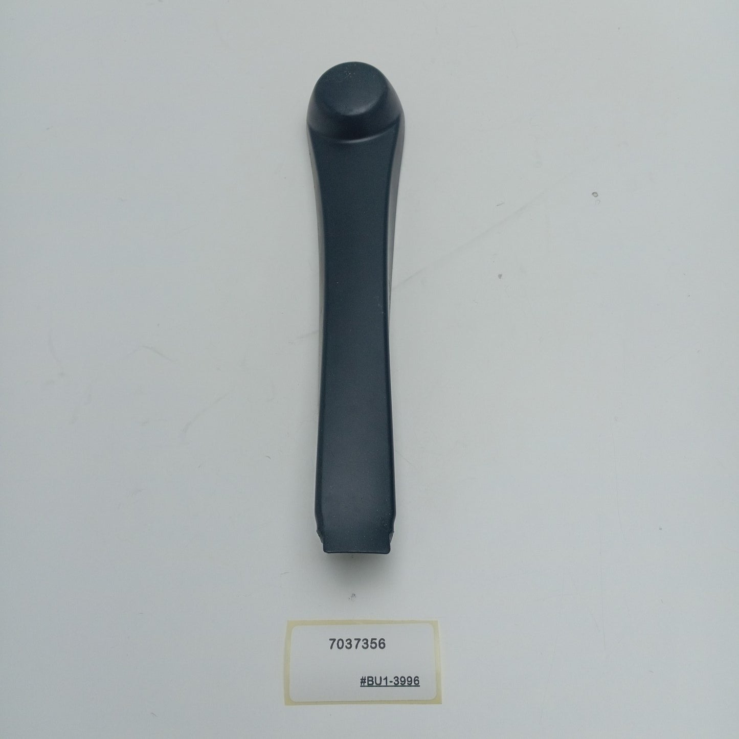 2004-2007 BMW E61 Windshield Wiper Arm Cover 7037356