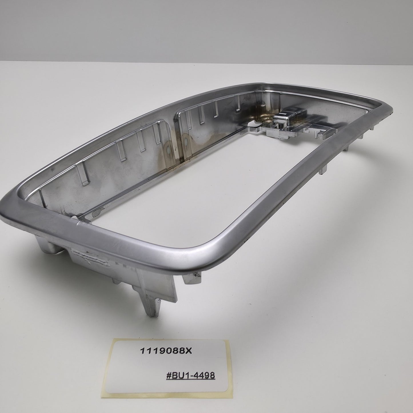 2014-2019 Mercedes-Benz CLA250 Radio Surround Trim 1119088X