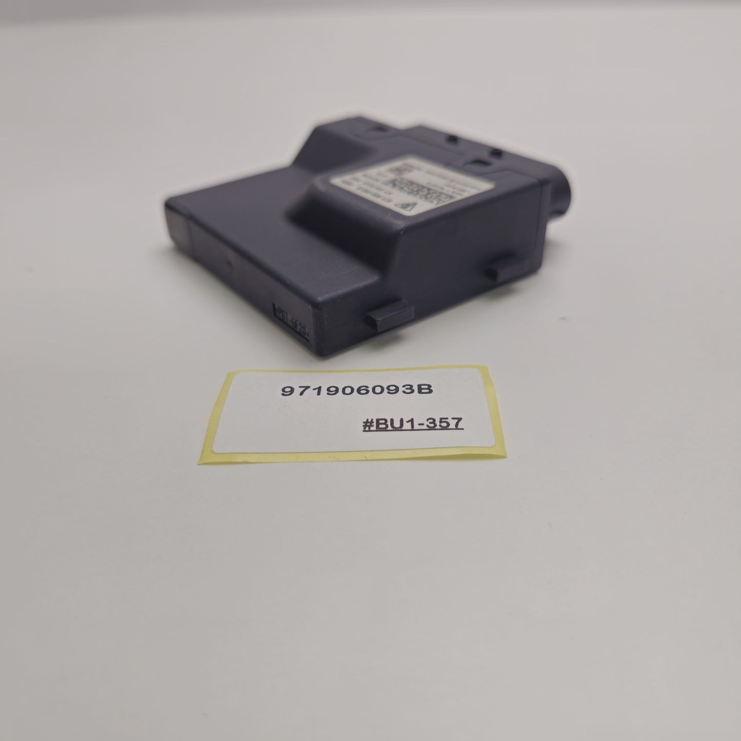 2017-2023 Porsche Panamera CONTROL UNIT FUEL PUMP CONTROLLER 971906093B