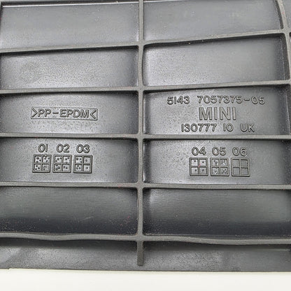 2001-2006 Mini R53 Front Left Storing Partition Black Rubber Insert 7057375