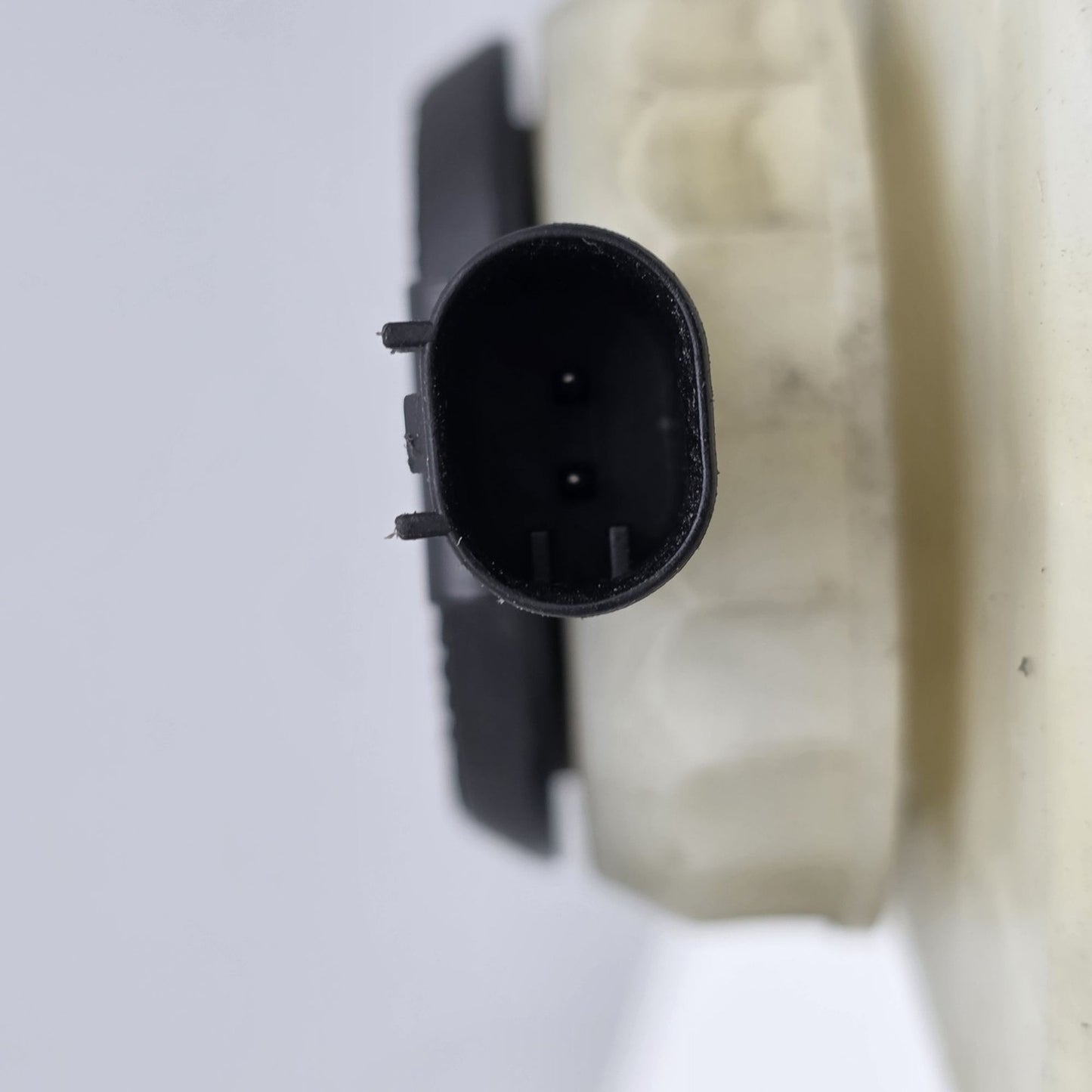 2009-2019 BMW 740i Brake Master Cylinder Reservoir 34336782289