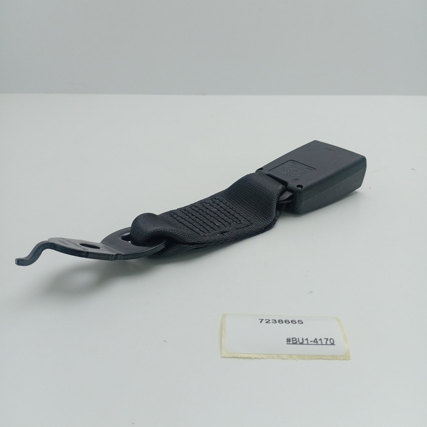 2011-2016 BMW 535i Rear Center Seat Belt Buckle 7238665