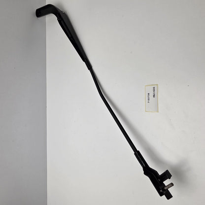 2008-2012 BMW X6 Front Right Windshield Wiper Arm 7153739