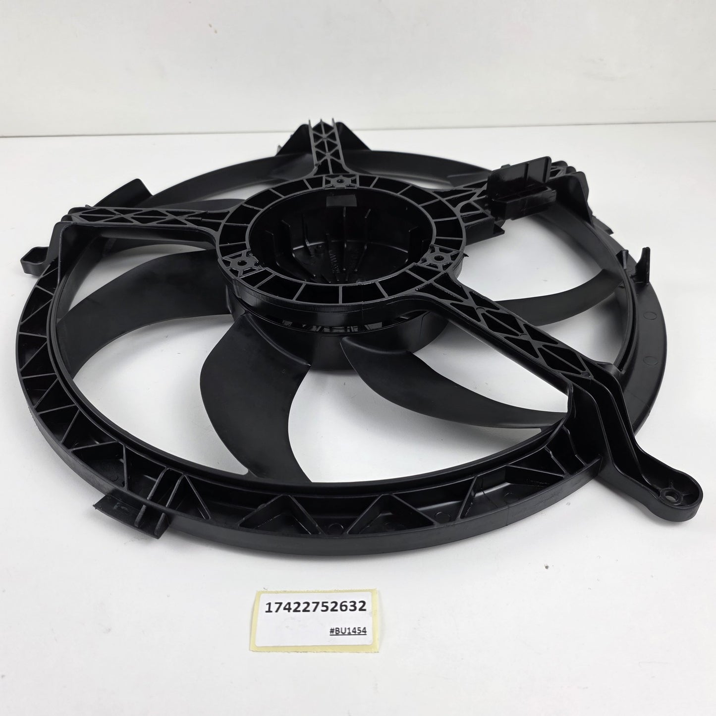 2007-2015 Mini Cooper Radiator Cooling Fan Assembly 17422752632