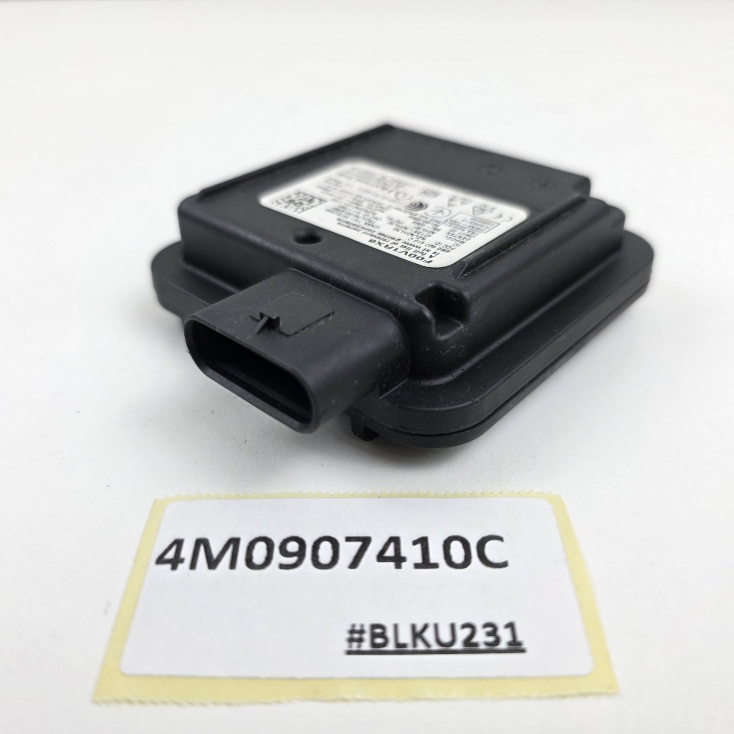2018 Audi A4 HOMELINK GARAGE DOOR OPENER MODULE 4M0907410