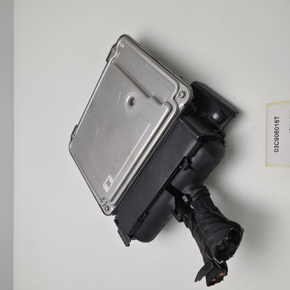 2011-2012 Audi A3 ENGINE CONTROL MODULE ECM ECU 03C906016T