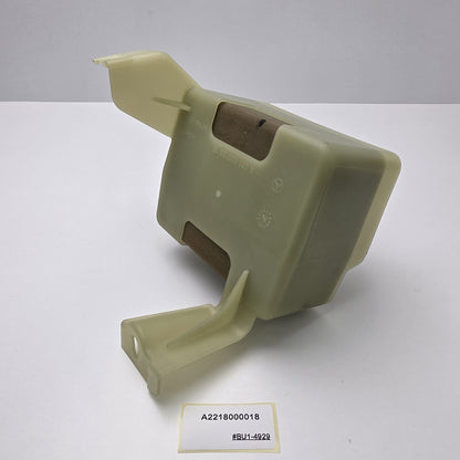 2006-2013 Mercedes-Benz CL VACUUM PUMP BRACKET A2218000018
