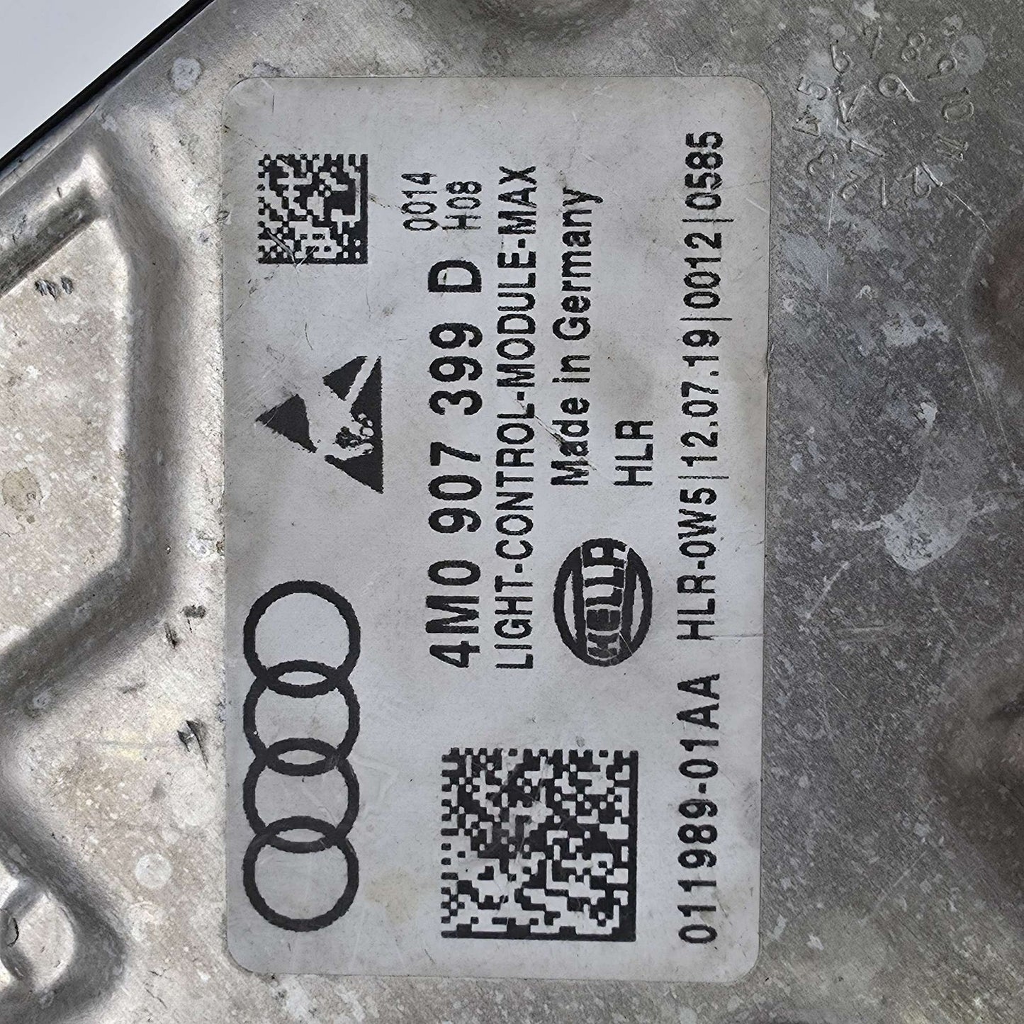 2015-2017 Audi Q7 LED Headlight Module 4M0907399D