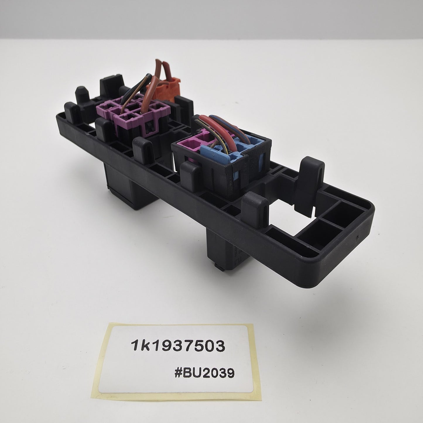 2006-2012 Volkswagen Eos Relay Holder Plate Fuse 1k1937503