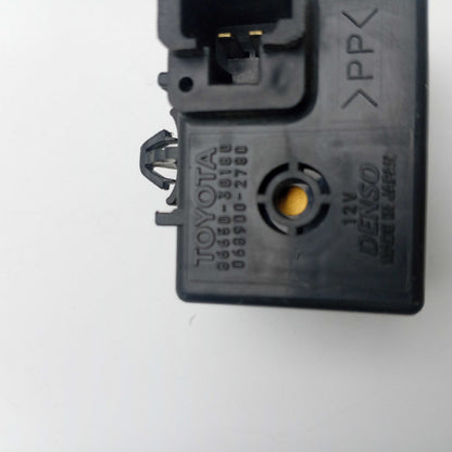 1998-2005 Lexus GS300 Buzzer Module Unit Assy 0689002780