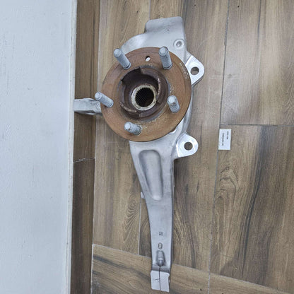 2020 Land Rover Defender Rear Wheel Hub 3K185XD6W2