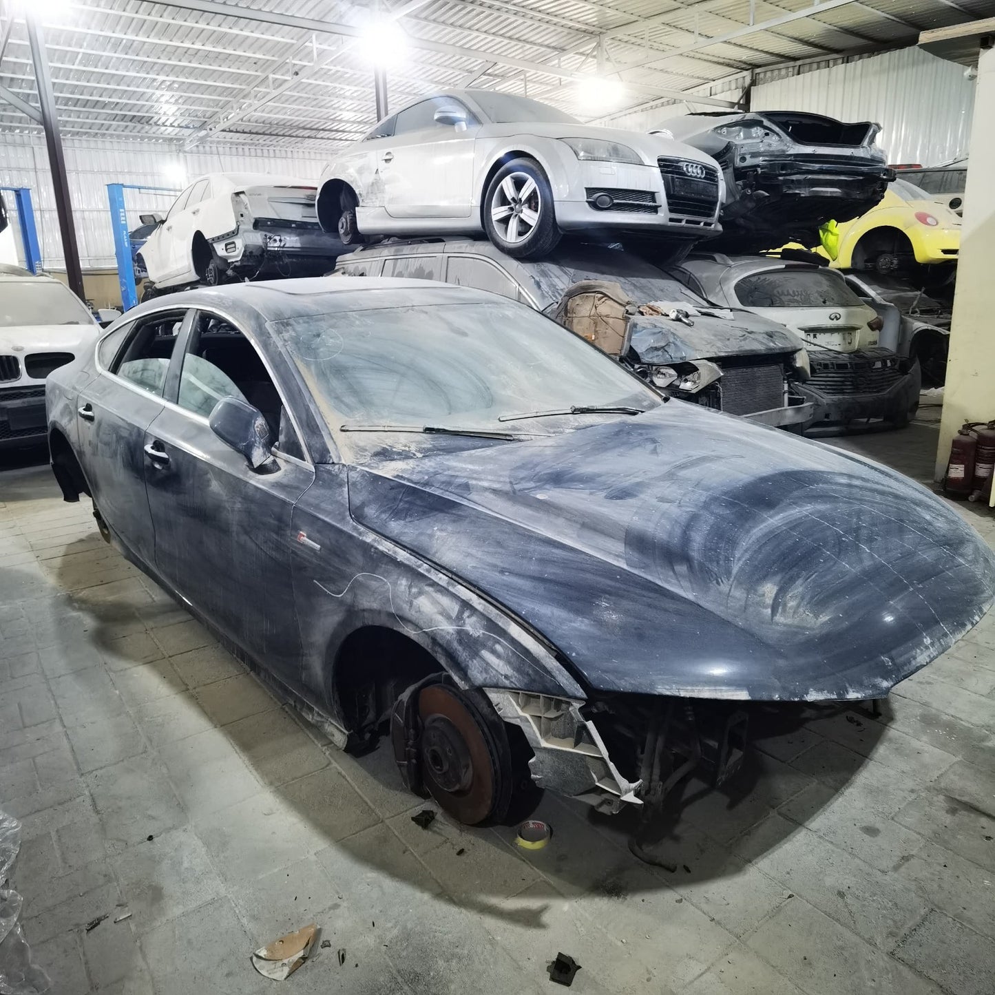 2012 Audi A7 Quattro Door Shell Used OEM 4G8831051A