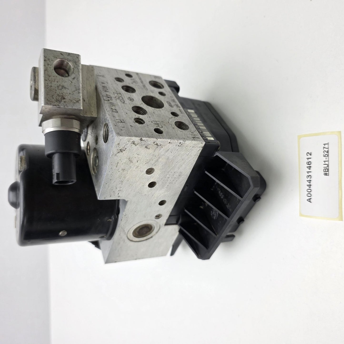 2000-2006 Mercedes-Benz CL500 ABS Brake Pump Control Module A0044314612