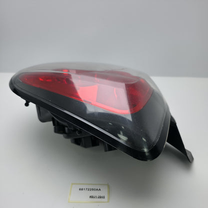 2012-2017 Fiat 500 E Tail Light Assembly Right 68172250AA